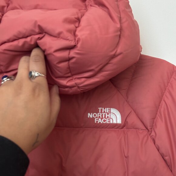 Soft Pink North Face Puffer Jacket 550 - Picture 3 of 7